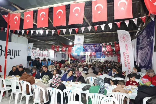 Akdeniz'de Ramazan'ın İlk İftarı Gerçekleştirildi
