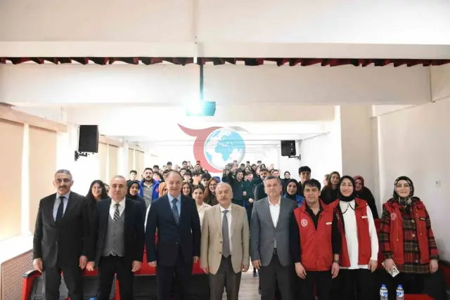 Levent Çakmur'dan Gençlere İlham Veren Tavsiyeler