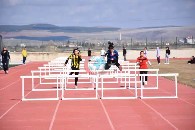 Okul Sporları Yıldızlar Atletizm Yarışmaları Tamamlandı