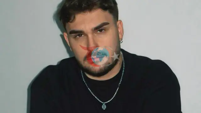 𐰲𐰀𐰍𐰣 𐱁𐰀𐰤𐰏𐰇𐰠'𐰇𐰤 𐰘𐰀𐰤𐰃 𐰯𐰀𐰺𐰲𐰀𐰽𐰃 '𐰋𐰃𐰼 𐰀𐰋 𐰉𐰀𐰺𐰑𐰃' 𐰢𐰇𐰔𐰃𐰚𐰾𐰀𐰋𐰼𐰠𐰀𐰼𐰠𐰀 𐰉𐰆𐰞𐱁𐱃𐰆