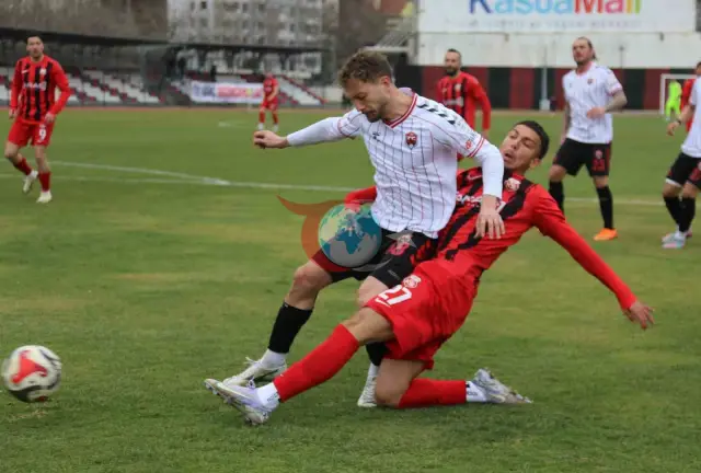 Kastamonuspor, Son Dakika Golüyle 24 Erzincanspor'u Geçti