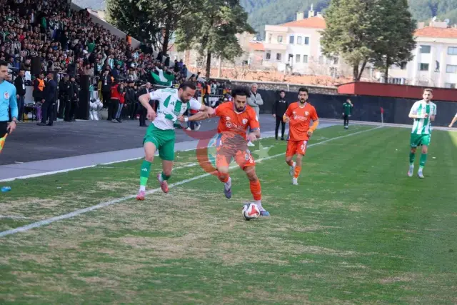 TFF 2. Lig'de Muğlaspor ve İskenderunspor Berabere