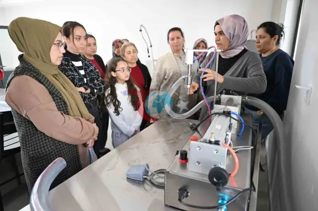 Mersin'de Kadın Gücü: 'Köyümüz Atölye' ile Üretici Kadınlara Tam Destek