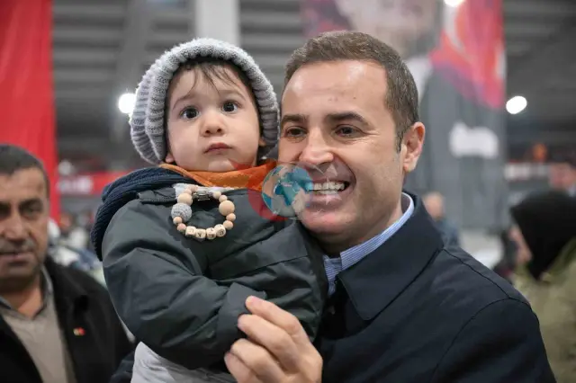 Başkan Ahmet Akın Dursunbey'de İftar Programına Katıldı