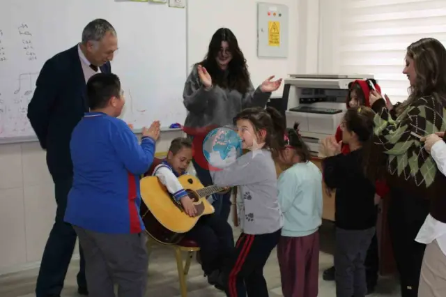 Bor Kütüphanesi'nden Özel Öğrencilere Anlamlı Bir Etkinlik