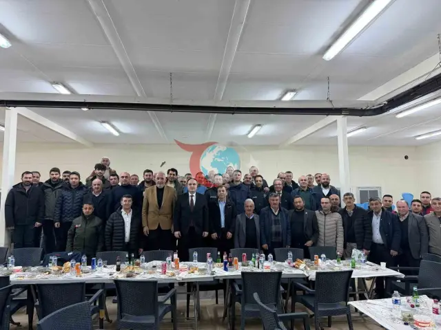 Aslanapa'da Kaymakam İsmail Tosun'dan Muhtarlarla İftar Buluşması