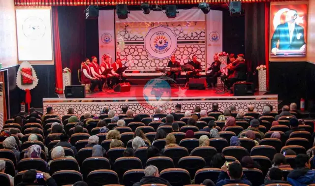Gerze'de Tasavvuf Müziğiyle Büyüleyici Gece