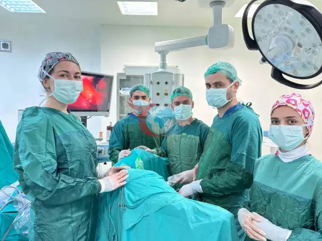 Akşehir Devlet Hastanesi’nde Çığır Açan Cerrahi: İzsiz V-NOTES Ameliyatı