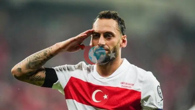 İtalya'da Hakan Çalhanoğlu Bilmecesi: Galatasaray Yolu Açık mı?