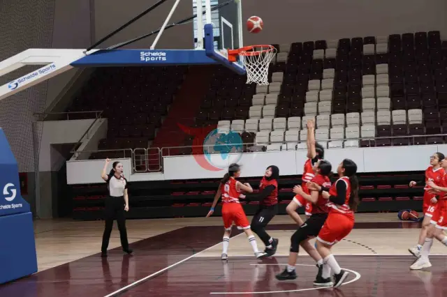 Elazığ'da Basketbol Şampiyonası Heyecanı Tamamlandı