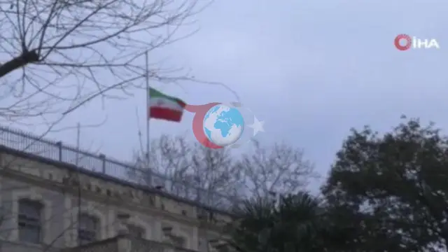 İstanbul'daki İran Başkonsolosluğu Bayrağı Yarıya İndirdi