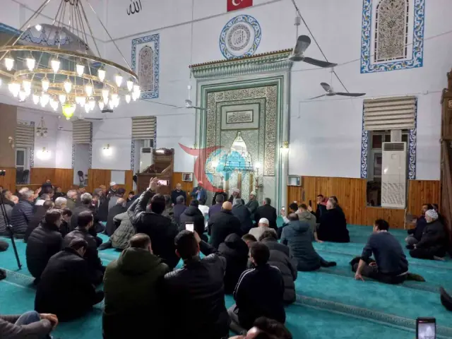 Bozdoğan'da Ramazan Ayı, Enderun Teravihi ve Kur'an Tilaveti ile Renklendi