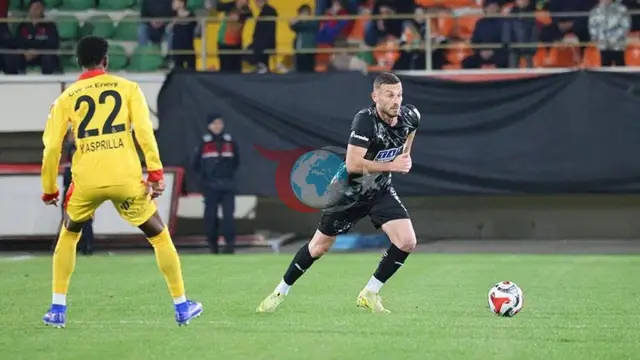 Galatasaray, Alanyaspor'u Deplasmanda Mağlup Etti