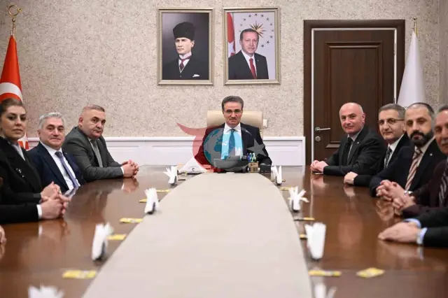 ETSO Başkanı Saim Özakalın ve Yönetiminden Vali Aydın Baruş’a Nezaket Ziyareti