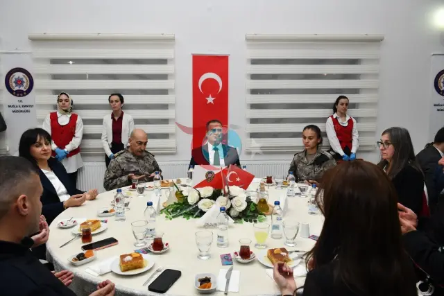 Vali Akbıyık, İftar Programında Şehit Aileleri ve Gazilerle Bir Araya Geldi