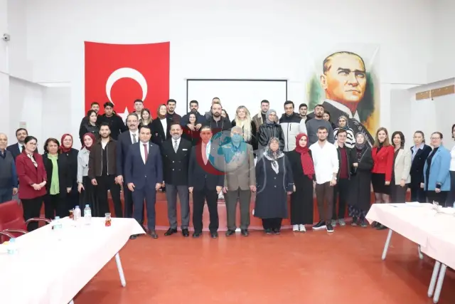 Bilecik’te Aile Buluşması: Genç Çiftler Bir Araya Geldi
