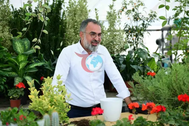Kestel Belediyesi Süs Bitkileri Üretimini Küresel Pazarlara Taşıyor