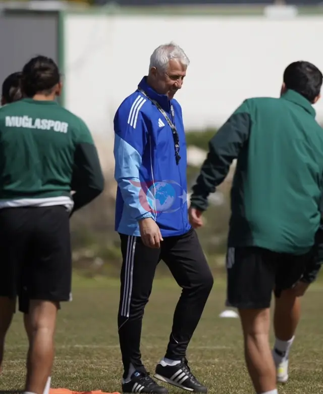 Muğlaspor, Adana 01 FK Maçına Hazırlanıyor: Zirve Yarışı Kızışıyor
