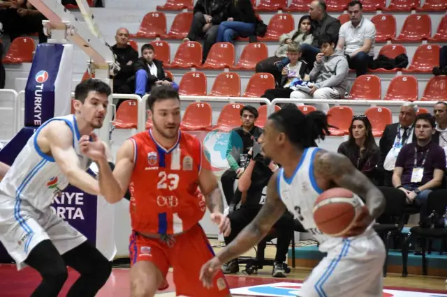 Basketbol Süper Ligi'nde Büyükçekmece Deplasmandan Galip Ayrıldı