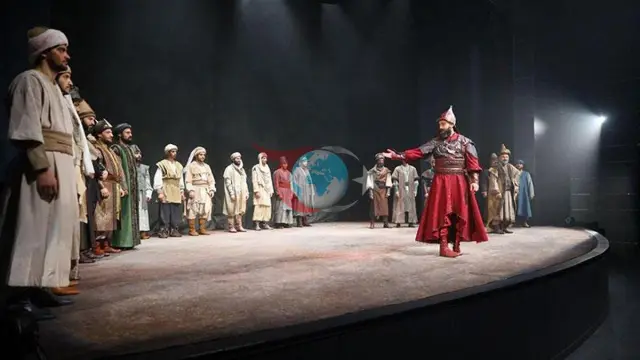 Erzurum Devlet Tiyatrosu'nda 'Timur ve Yıldırım' Oyunu Büyük İlgi Topladı