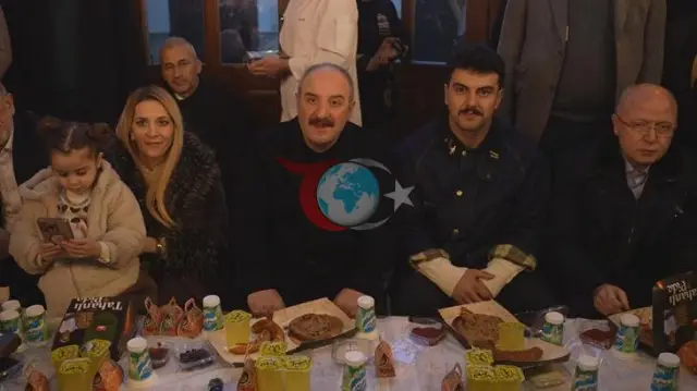 Mustafa Varank, Tarihi Meydanda Sahur Etkinliğine Katıldı