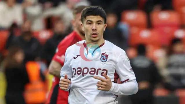 Trabzonspor'da Bouchouari'nin Sakatlığı Kayserispor Maçı Öncesi Endişe Yarattı