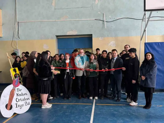 Kars’ta 8 Mart İçin Anlam Dolu Sanat Etkinliği