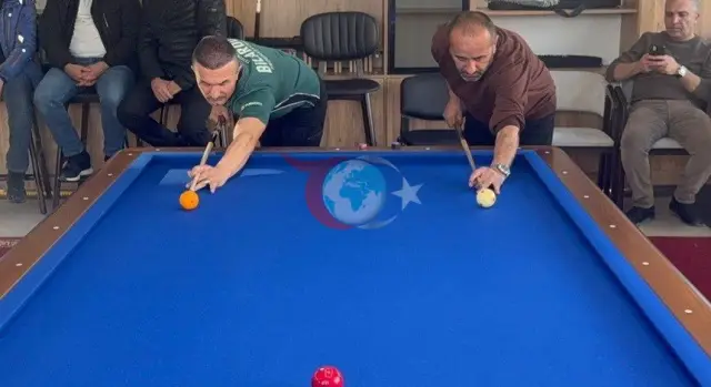 Hakkâri'de Üç Bant Bilardo Heyecanı Başladı