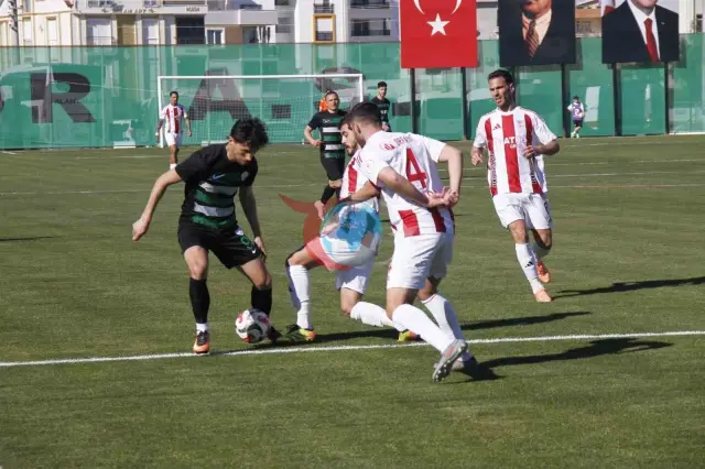 Trendyol 1. Lig'de Gol Yağmuru: Serikspor 3 - Pendikspor 4