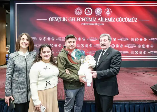 Vali Orhan Tavlı: Aile Yapısının Güçlü Olması Ülke Gücünün Temelidir