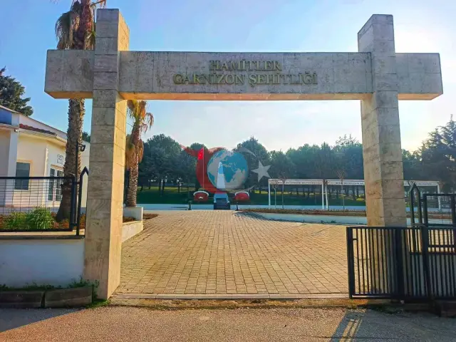Bursa’da Şehitlere Ramazan Boyunca Anlamlı Ziyaretler