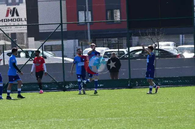 Muhsin Karataş'ın Gol Sevinci: Kızına ve Eşine Duygusal Armağan
