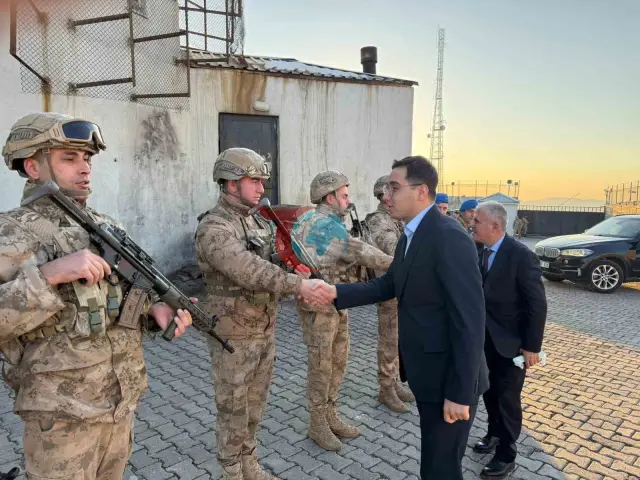 Kaymakam Öztaş, Jandarma ile İftar Sofrasında Buluştu