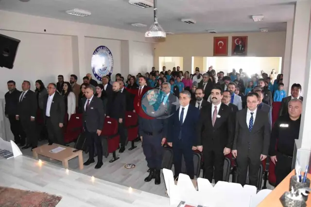 Tomarza'da İstiklâl Marşı'nın Kabulü Coşkuyla Kutlandı