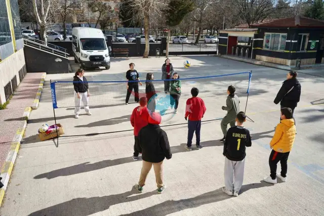 8.744 Öğrenci 'Spor Festivali'nde Buluştu