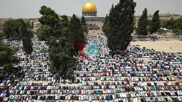 Ramazan'ın Son Cumasında İsrail'den Mescid-i Aksa'ya Erişim Engeli