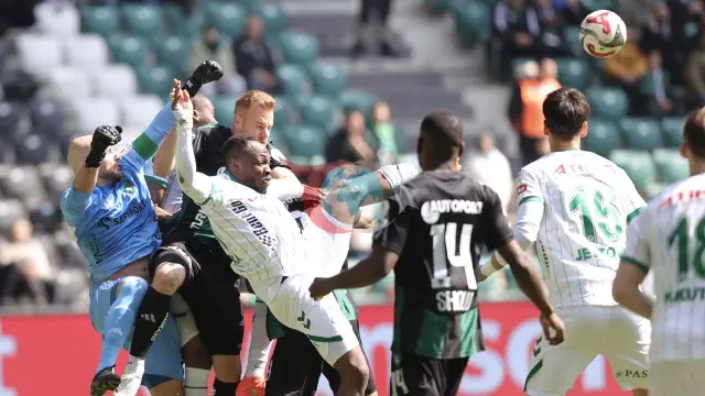 Kocaelispor Son Dakika Şokuyla Galibiyeti Kaçırdı