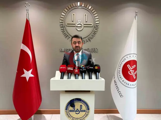 İl Müftüsü Ayvaz'dan Kadir Gecesi Mesajı: 'Bu Kutsal Geceyi Fırsat Bilmeliyiz'
