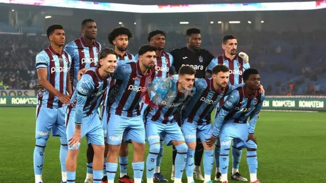 Trabzonspor'da Kritik Sarı Kart Tehlikesi: Galatasaray Derbisi Öncesi Gergin Bekleyiş