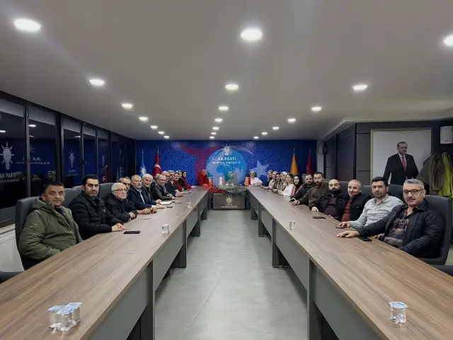 AK Parti Bilecik’te Haftalık İl Yönetim Kurulu Toplantısı Yapıldı