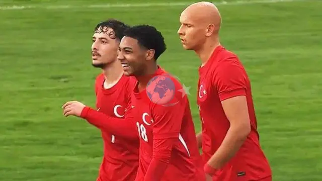 Türk ve Afrikalı Kökenli Genç Yıldız Milli Takımda Parladı