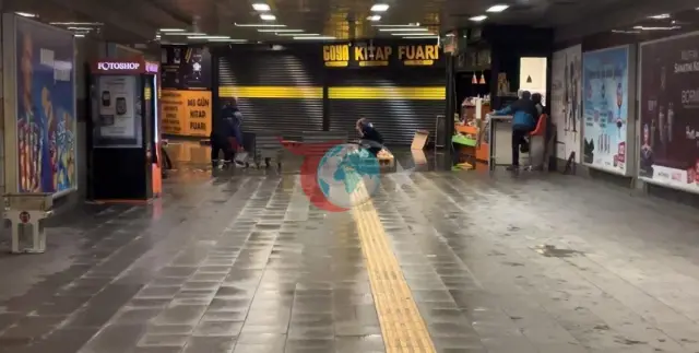 İstanbul'da Kuvvetli Yağış: Mecidiyeköy Alt Geçidini Su Bastı