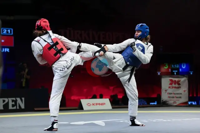 13. Türkiye Açık Taekwondo Turnuvası'nda Yedinci Gün Tamamlandı