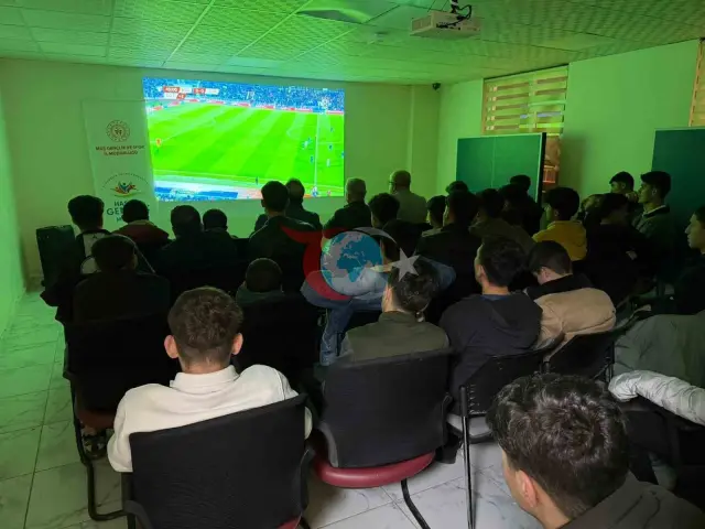 Hasköy'de Milli Takımın Zaferi Coşkuyla Kutlandı