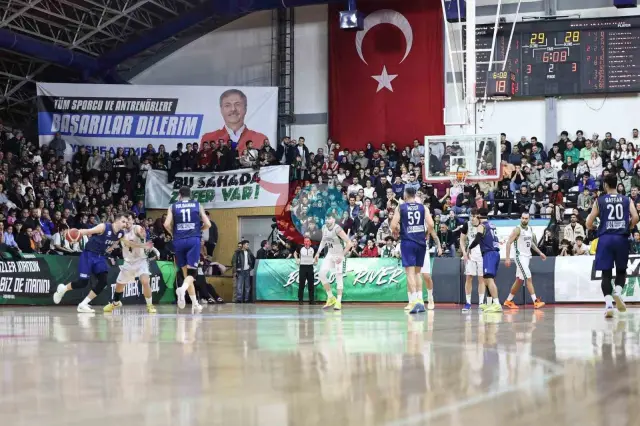 Büyükşehir Basketbol Takımı Play-Off Heyecanında