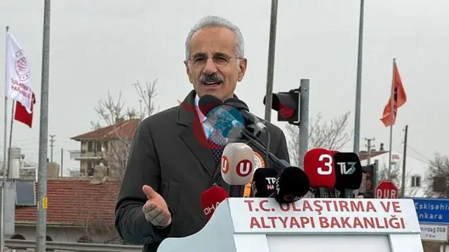 Bakan Uraloğlu: Projelerimizle Geleceğe Yatırım Yapıyoruz