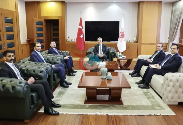 Ticaret Bakanı Bolat'tan Suudi Büyükelçi Abualnasr ile Kritik Görüşme