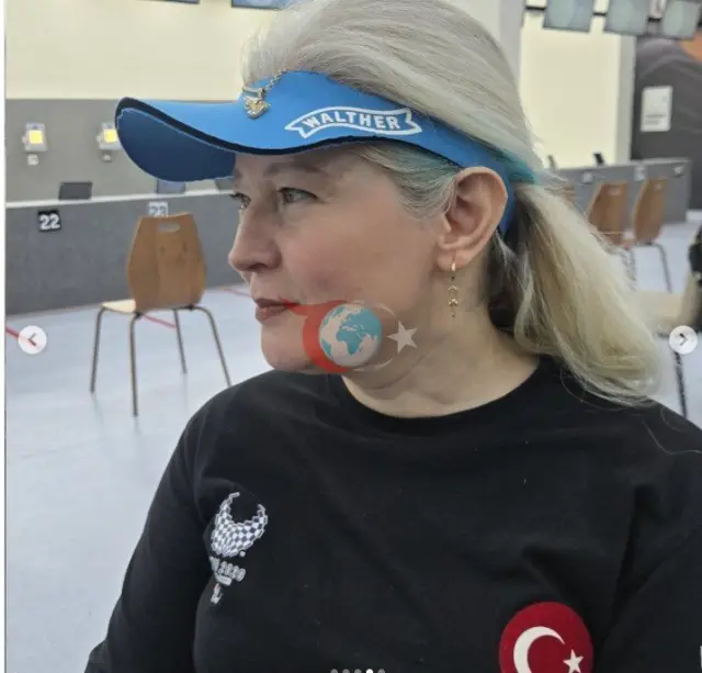 Bursalı Paralimpik Sporcu Aysel Özgan, Ankara'da Altın Madalya Kazandı