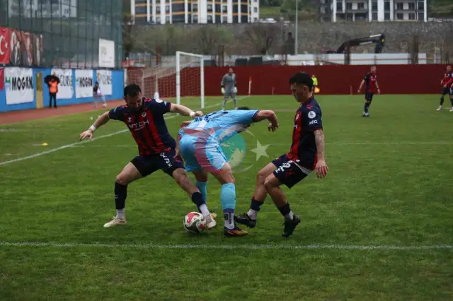 TFF 3. Lig 3. Grup'ta Nefes Kesen Maç: Pazarspor 3-3 Zonguldakspor FK
