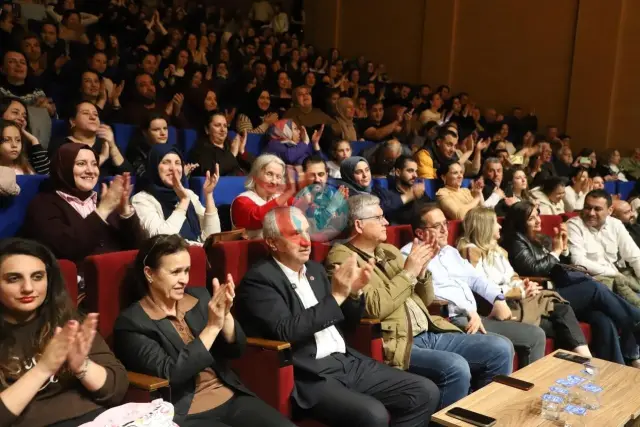 Turgutlu'da Sanat ve Dansla Dolu İki Büyüleyici Gece